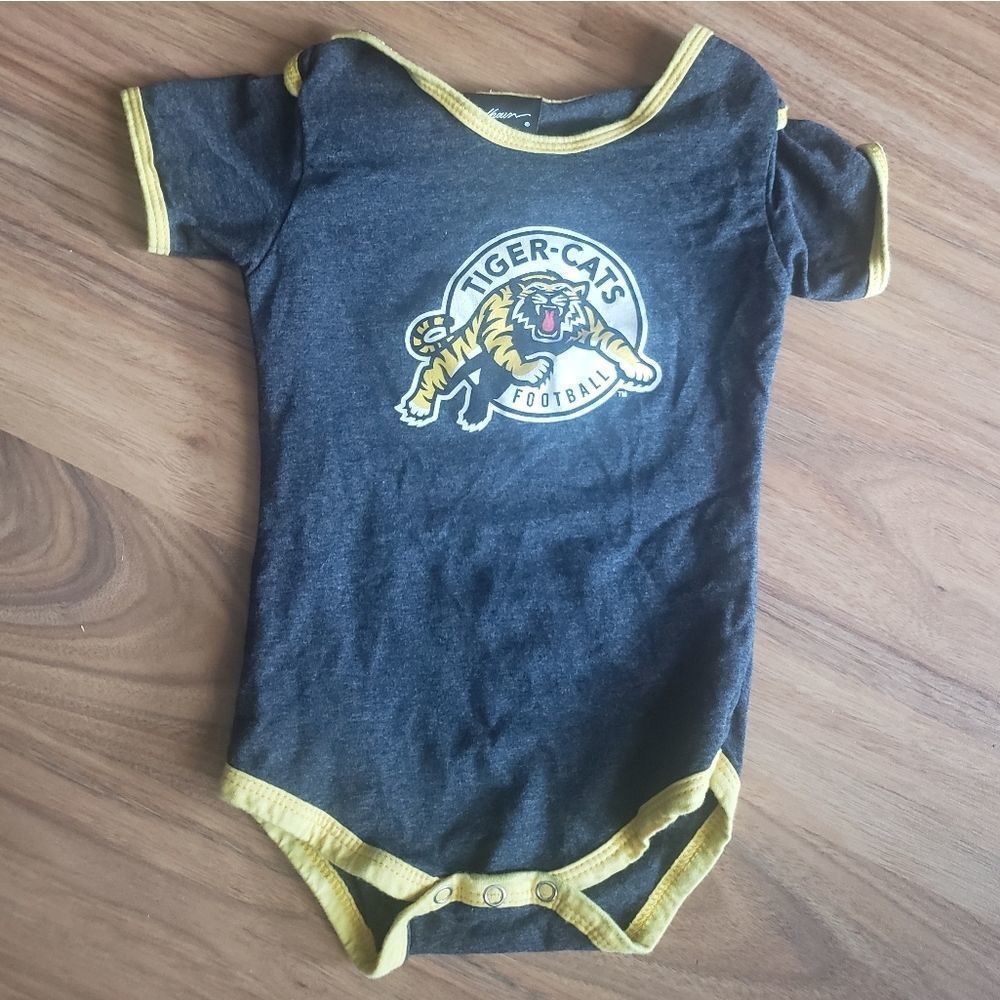 👑5/20👑 HAMILTON TIGERCATS sleeper - 12/18M